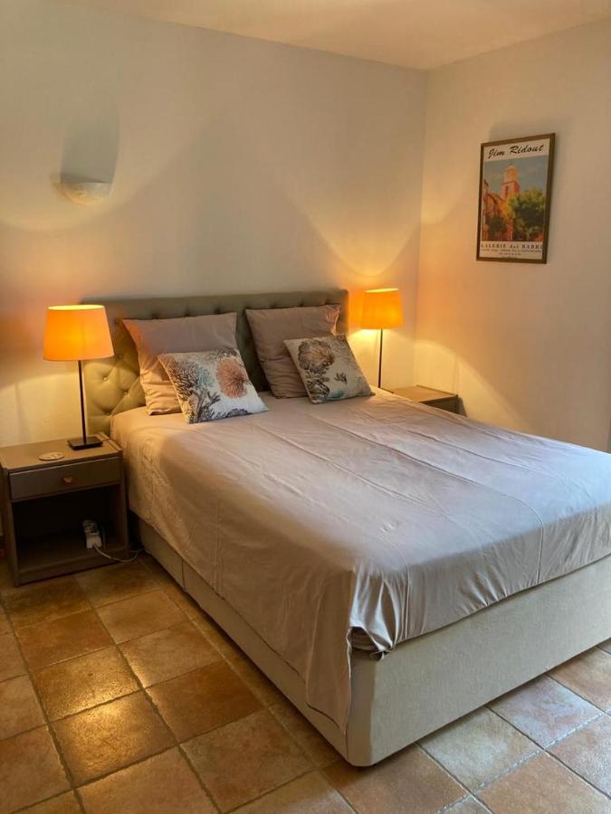 Lone Star House Bed & Breakfast Sainte-Maxime Eksteriør bilde