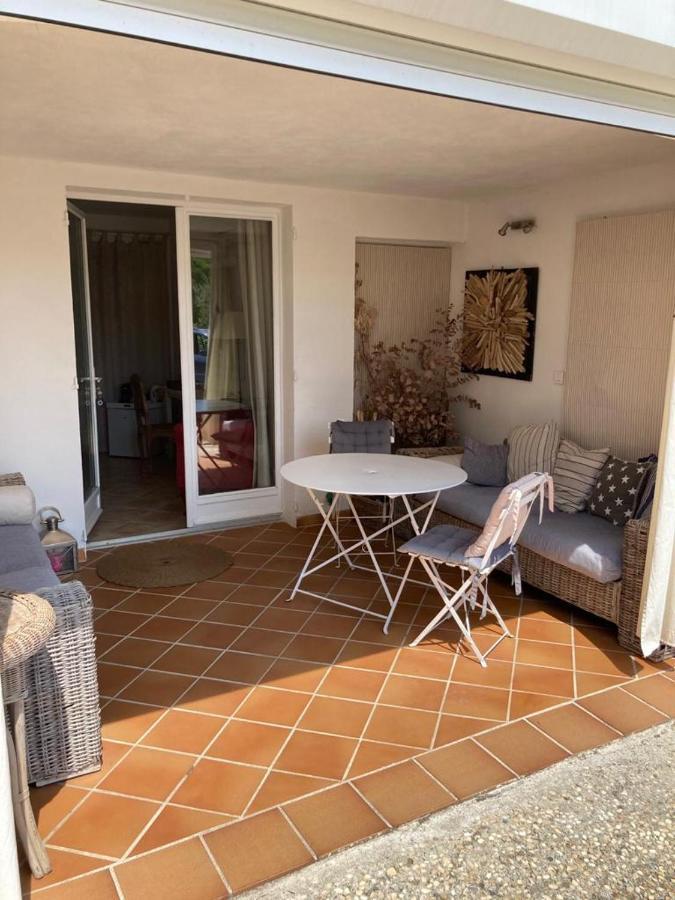 Lone Star House Bed & Breakfast Sainte-Maxime Eksteriør bilde